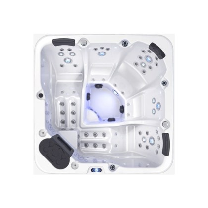 jacuzzi-crystal-pools-spa-geniss-5-atoma 1